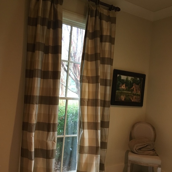 Designer Bedding Set - Picture 8 of 8